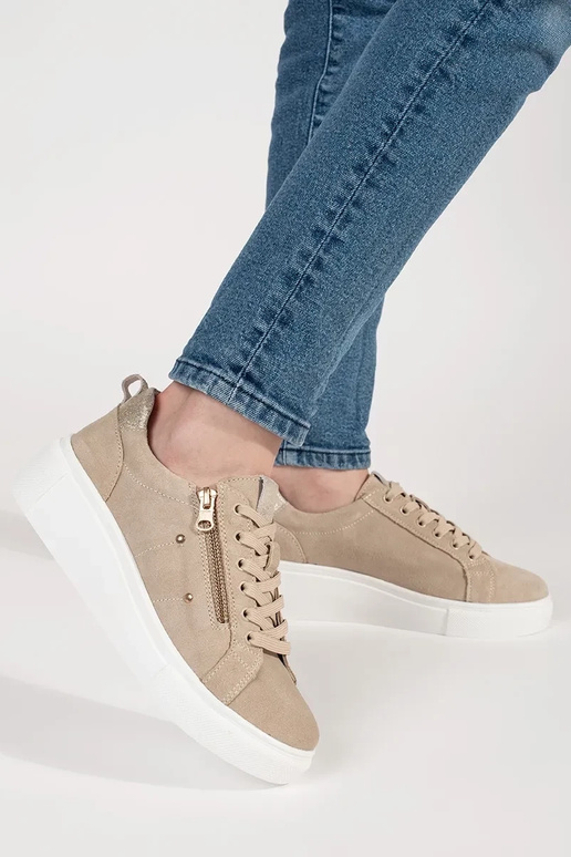 Beżowe sneakersy na grubej podeszwie Beżowe sneakersy na grubej podeszwie