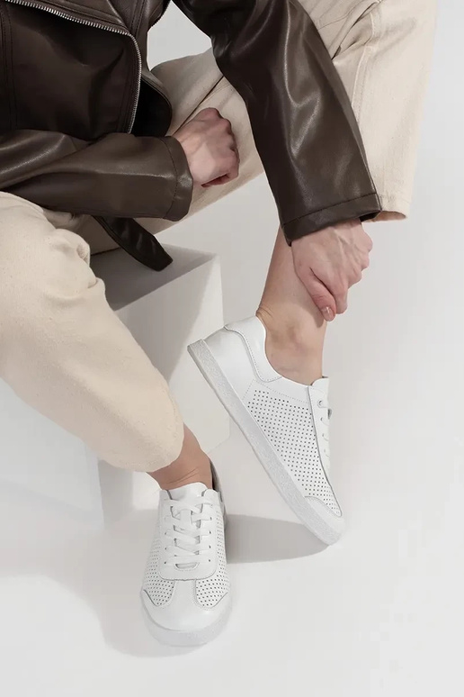 INhite sports shoes openInork genuine... INhite sports shoes openInork genuine...