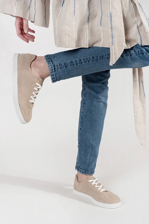 Beżowe sneakersy damskie skórzane Beżowe sneakersy damskie skórzane