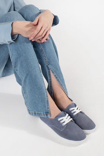 blue shoes openInork... 2