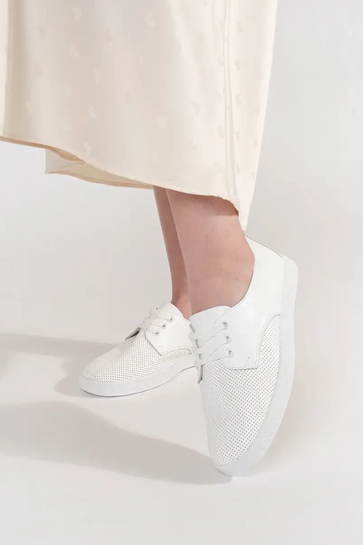 INhite sports shoes openInork genuine...