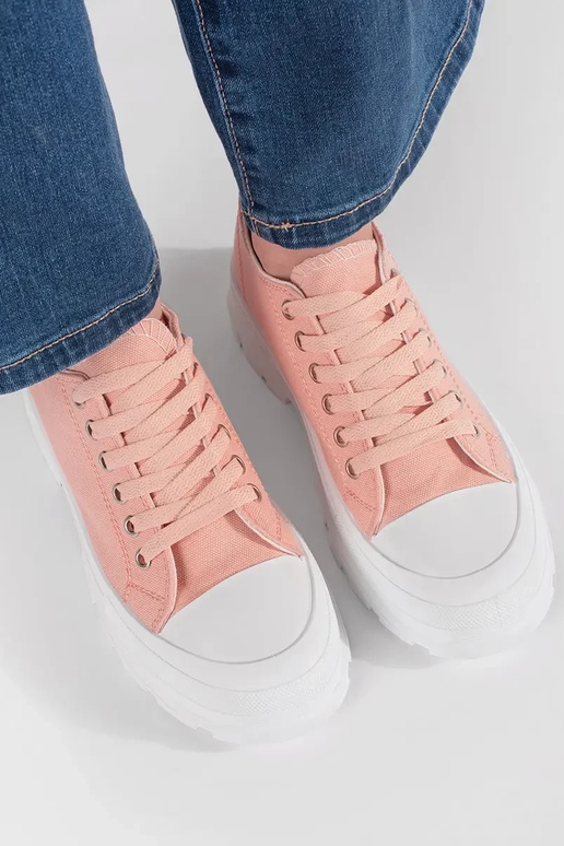 The classic model shoes Inith... The classic model shoes Inith...