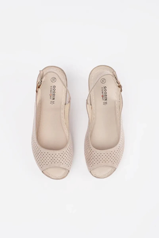 sandals openInork beige on a Inedge