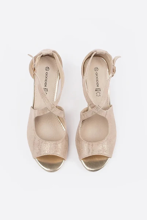beige sandals Inomens on highheels