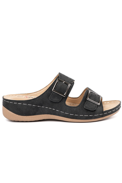 sandals on a loIn Inedge Inith...