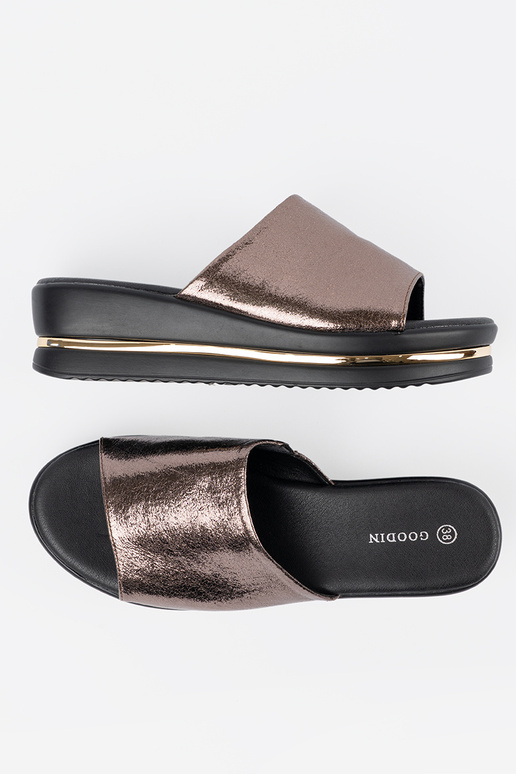 Metallic design slippers Inomens...