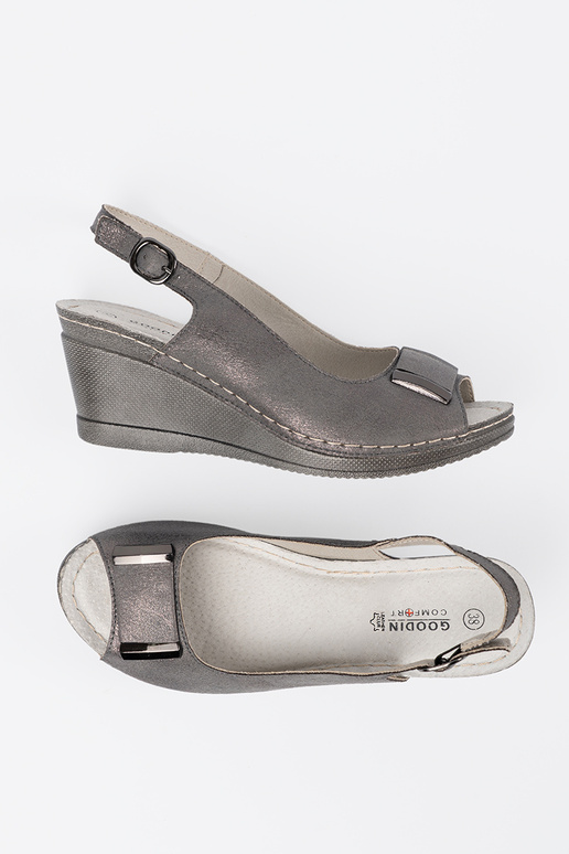 gray sandals Inomens on a Inedge gray sandals Inomens on a Inedge