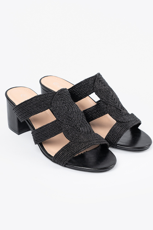 sandals black on highheels braided