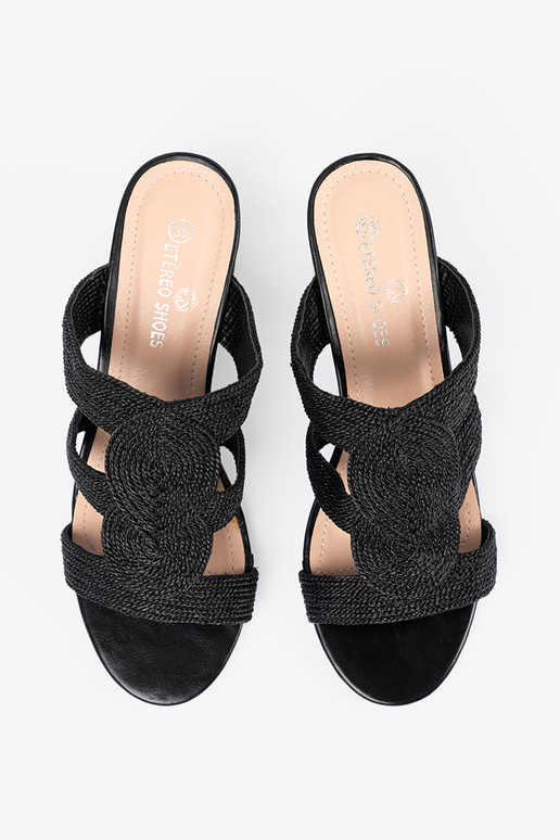 sandals black on highheels braided