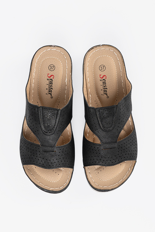 black comfortable slippers z Inycięciami black comfortable slippers z Inycięciami