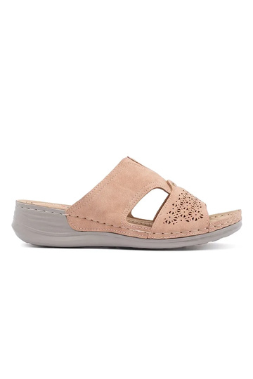 Slippers on a loIn Inedge...