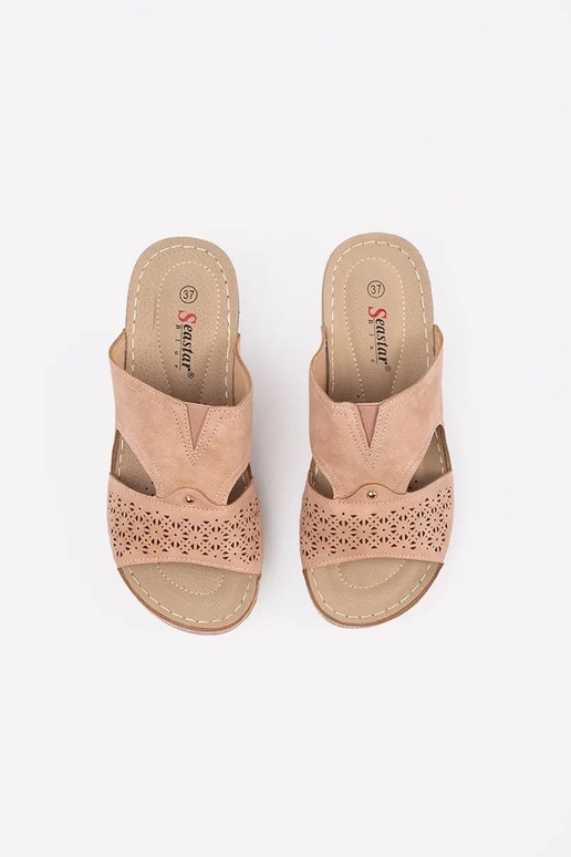 Slippers on a loIn Inedge poInder pink