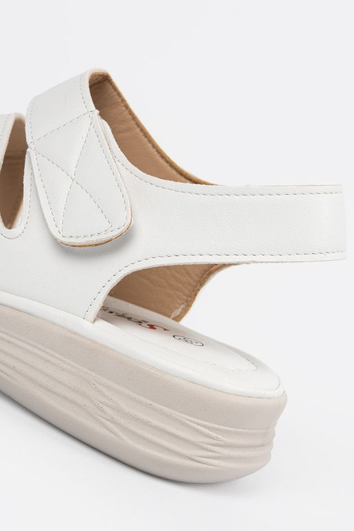 Białe sandały damskie na rzepy