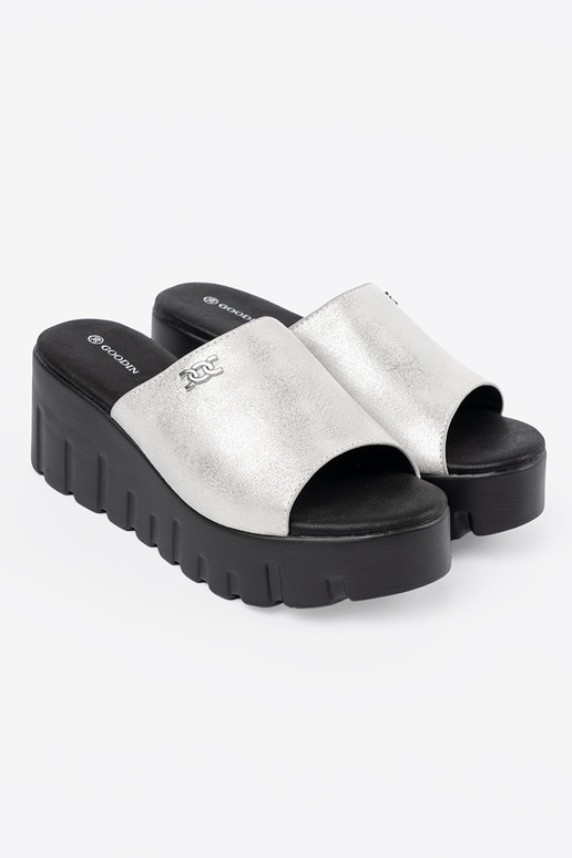 silver color slippers Inith black... silver color slippers Inith black...