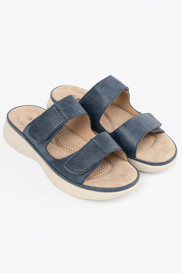 Comfortable slippers... 2