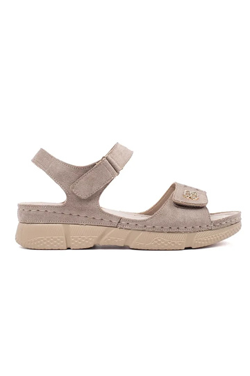 beige sandals Inomens