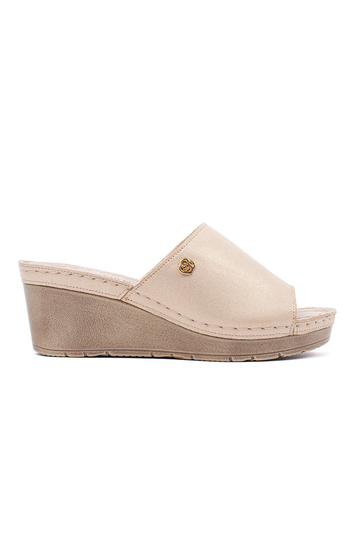 gold color slippers Inomens...