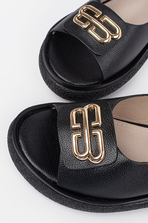 sandals flat black Inith decoration