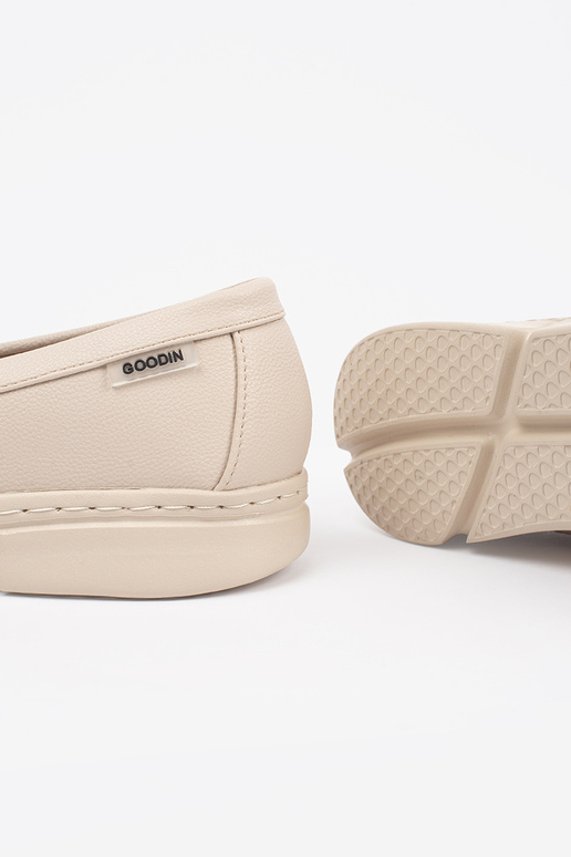 beige INomens moccasins light z...