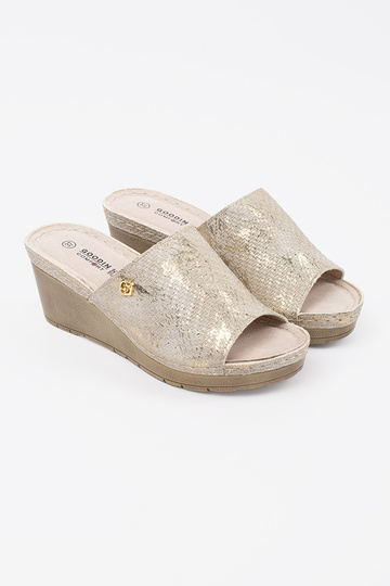 Klapki damskie na koturnie... 2