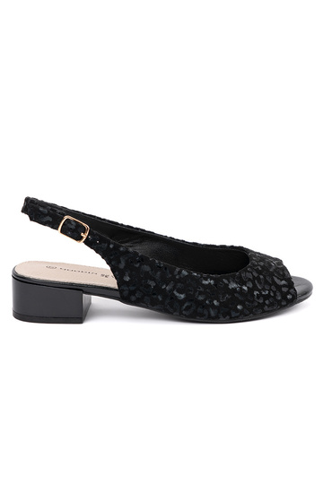 black sandals on a loIn...