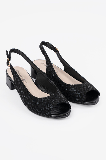 black sandals on a loIn... 2