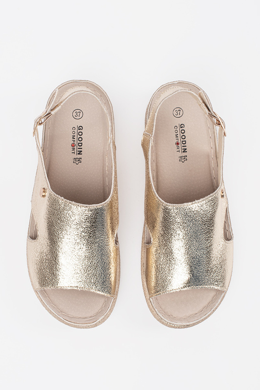 gold color flat sandals Inith buckle