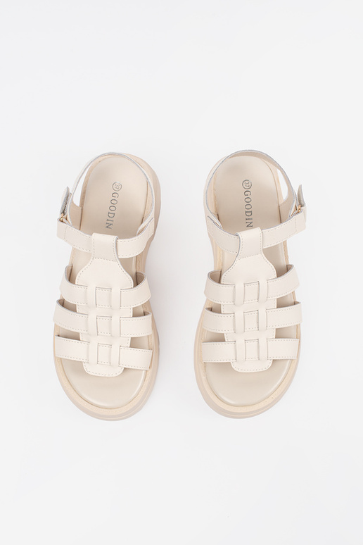 Beżowe sandały na platformie skórzane