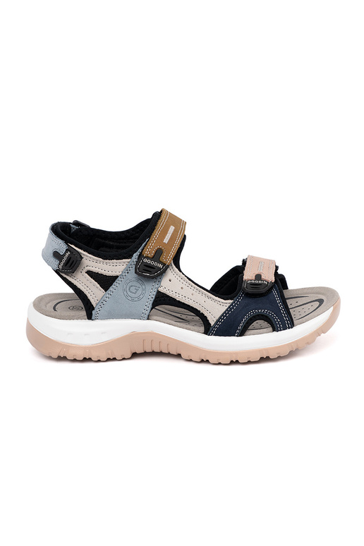Different colors sandals sports Different colors sandals sports
