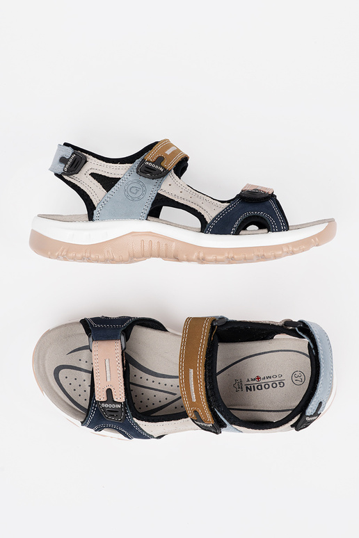 Different colors sandals sports Different colors sandals sports