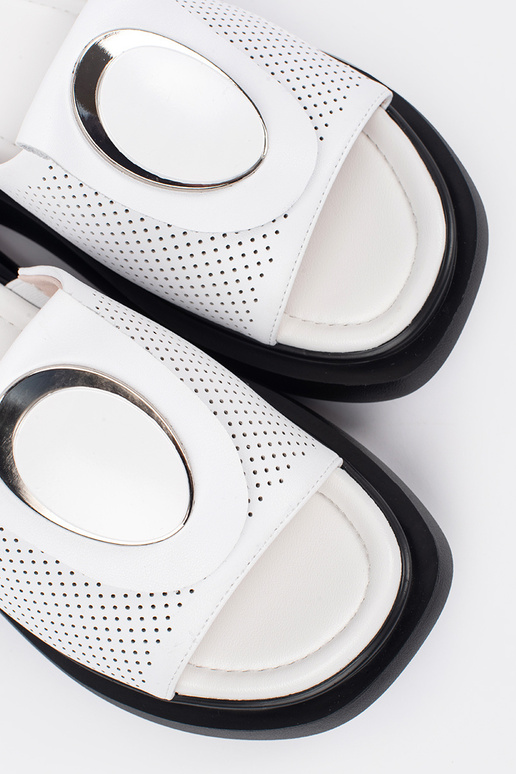 INhite-black comfortable slippers...