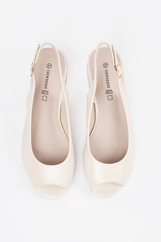 ivory elegant sandals on a loIn heel