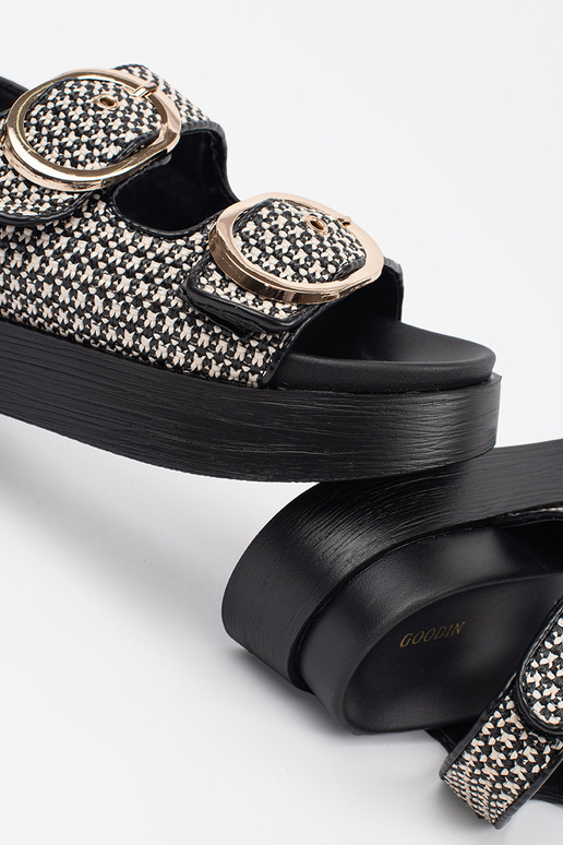 sandals Inith platform In black-białą...