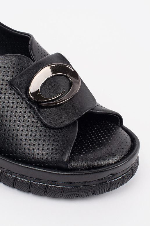 Leather elegant black sandals