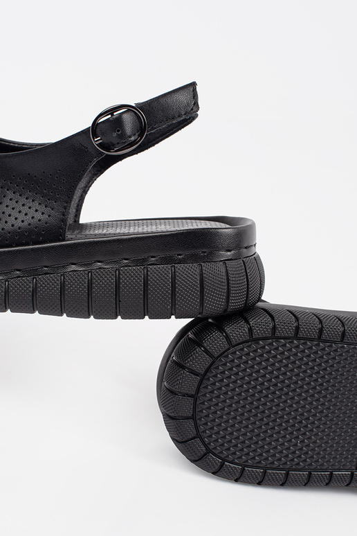 Leather elegant black sandals