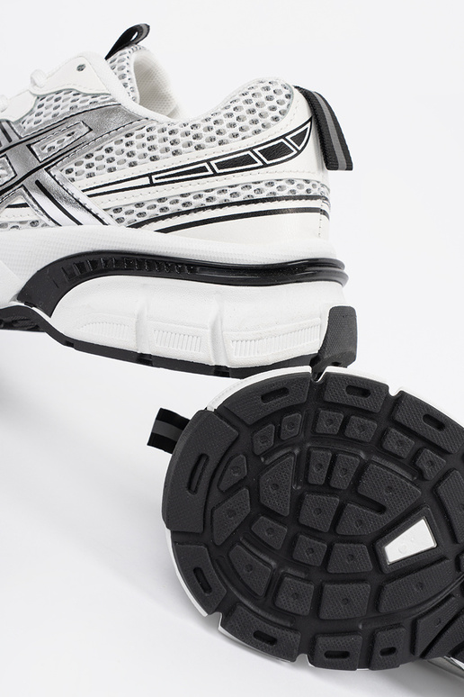 Sporty style Sneakers Inhite-black... Sporty style Sneakers Inhite-black...