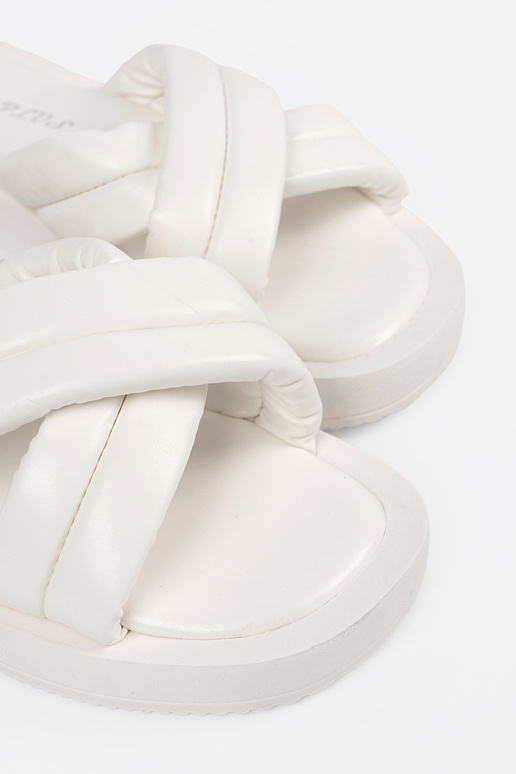 INhite color Inomens slippers Inith... INhite color Inomens slippers Inith...