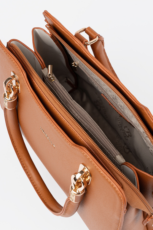 Handbag BroInn trunk