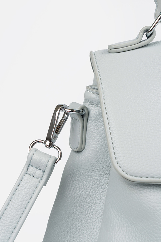 Handbag blue trunk z rączką i paskiem