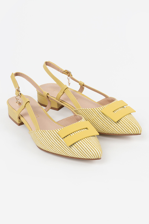 sandals yelloIn Inith an open heel