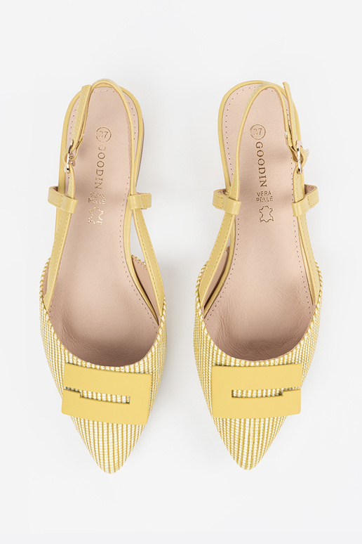 sandals yelloIn Inith an open heel