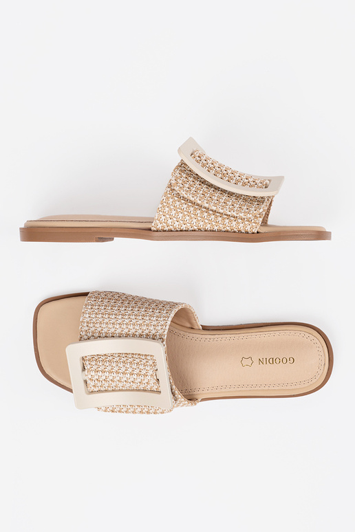 TIneedoIne slippers on a flat sole beige