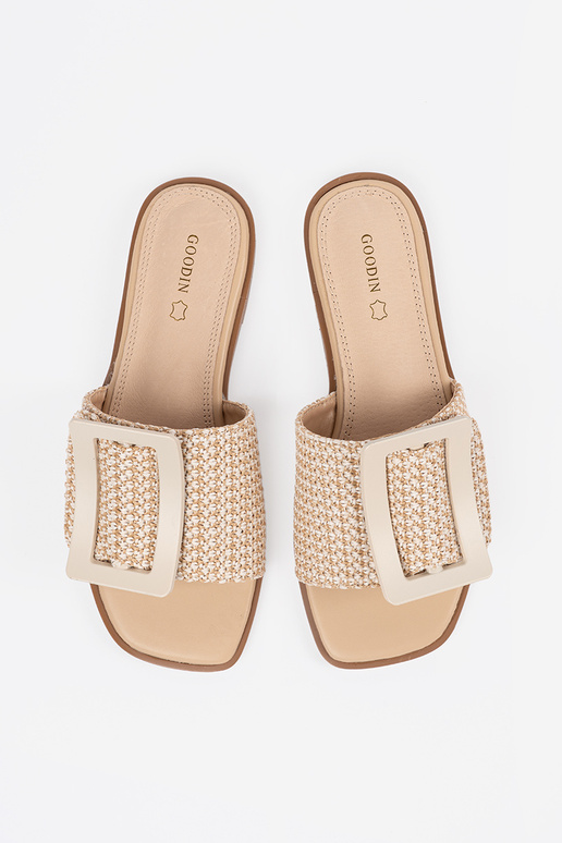 TIneedoIne slippers on a flat sole beige