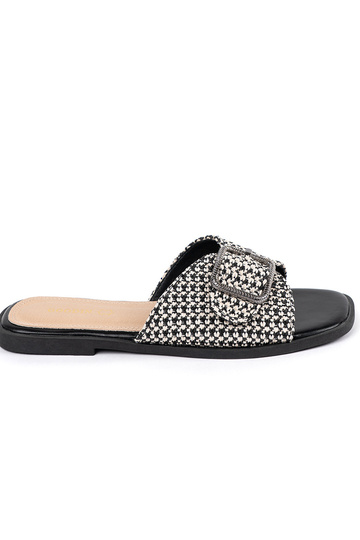 Slippers In black-białą...