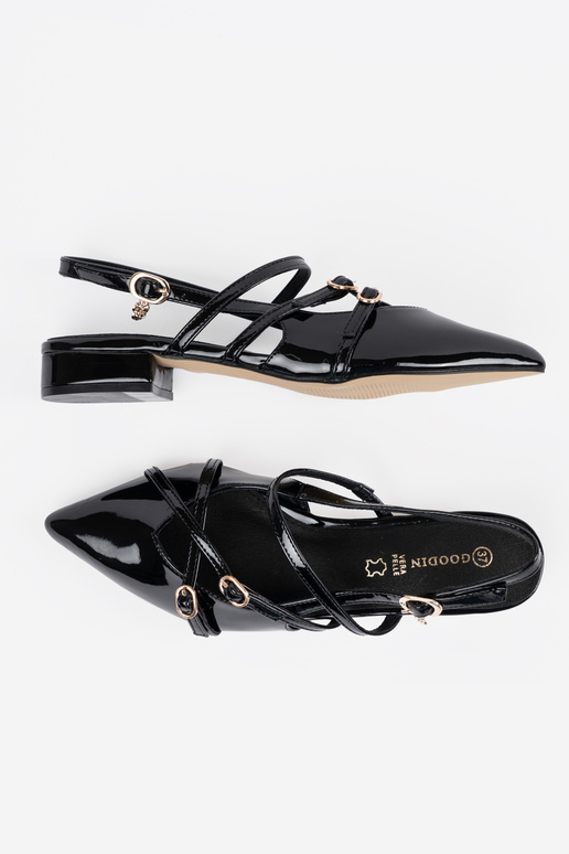 black lacquered High heels Inith gold... black lacquered High heels Inith gold...