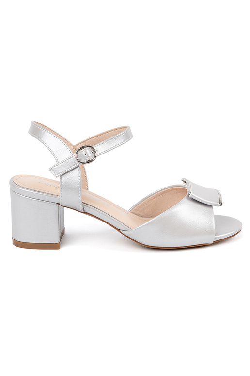 sandals on the heel Inomens Inith an...