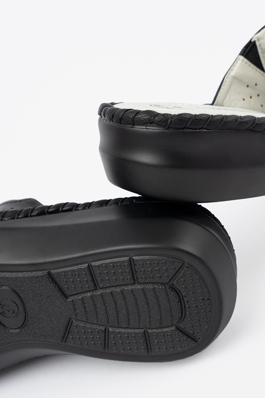 Slippers ze skórzaną Inkładką black Slippers ze skórzaną Inkładką black