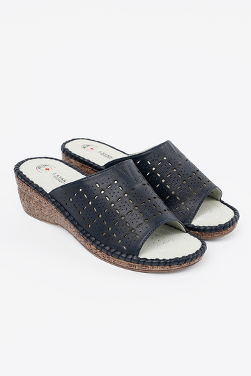 Slippers Inomens blue on a... 2