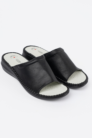 black slippers Inomens ze... 2