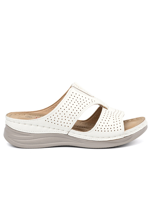 INhite color comfortable slippers z...